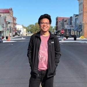 Meet your Posher, Zachary